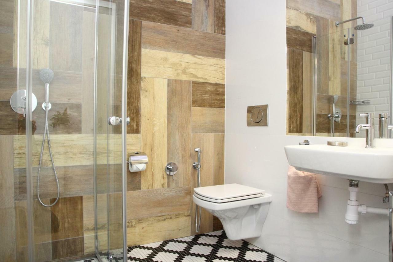 Apartament Antykwa Torun Luaran gambar